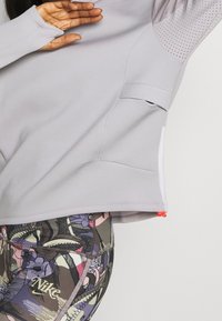 Nike Performance Felpa - grey