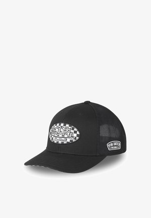 Gorra de béisbol negra Von Dutch con parte trasera de malla, visera curva y dos parches de logotipo blancos, uno ovalado en el frente y otro rectangular en el lateral.