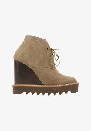 Stella McCartney, Bottines à talons hauts - khaki
