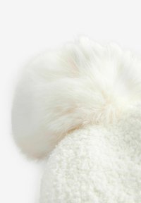 Next POM - Huer - cream bear