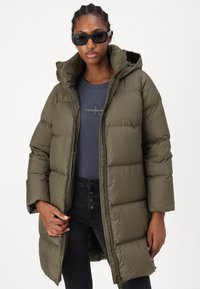 Tommy Hilfiger CASUAL COAT - Daunenmantel - army green