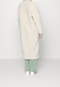 ONLY Cappotto invernale - off-white