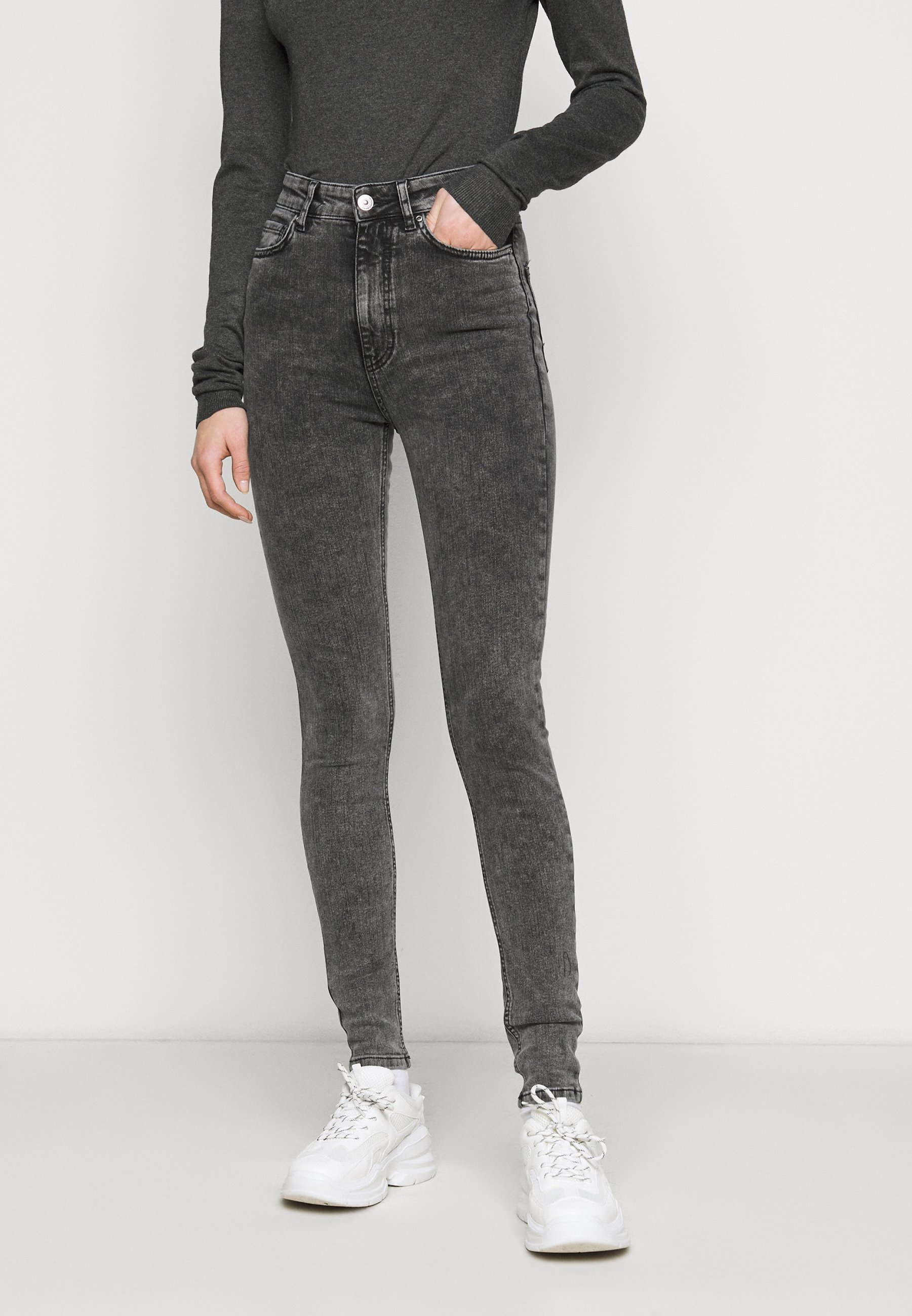 dark grey jeans skinny