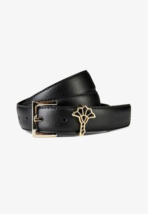 Cinturón de cuero negro enrollado con una hebilla rectangular dorada y un emblema decorativo dorado con forma de abanico estilizado o árbol.