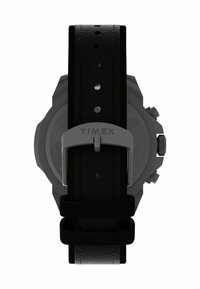 Orologio cronografo nero con cinturino in silicone, chiusura in acciaio inossidabile e superficie texturizzata con diversi pulsanti.