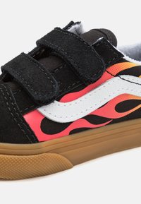 Vans OLD SKOOL V UNISEX - Sneakers basse - black