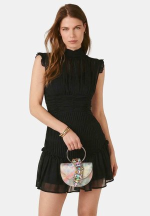 Alma en Pena, BOLSOS DE MUJER CON DETALLES. - Bolso de mano - rosa
