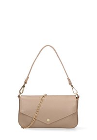 Pochette in pelle beige con design pieghevole, accessori in oro, tracolla removibile e finitura testurizzata.