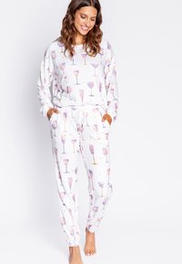 PJ Salvage IT’S A WINEFUL LIFE - Pyjamashirt - off white