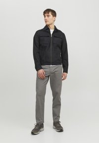 Jack & Jones PREMIUM JJEPAYTON JACKET - Kunstnahast jakk - jet black