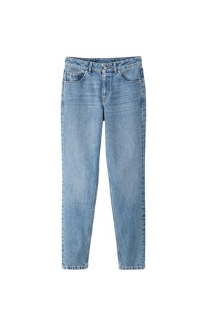 Jeans in denim azzurro con design a gamba dritta, stile a cinque tasche e una leggera texture scolorita. Presentano un bottone e una cerniera in metallo.