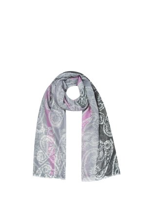 Hellgrauer Schal mit weißen Paisley-Mustern und sanften rosa Akzenten, locker geschlungen mit herabhängenden Enden.