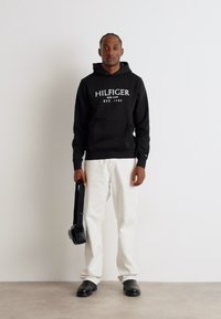 Tommy Hilfiger HOODY - Felpa - black