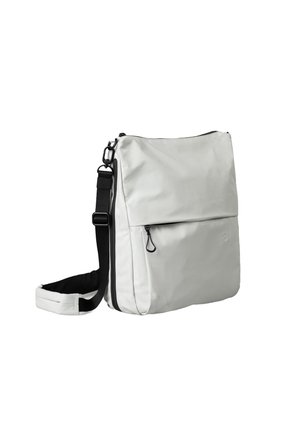 Borsa a tracolla grigia chiara con tracolla nera regolabile e tasca frontale con zip, mostrata su sfondo bianco.