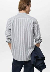 Mango CHENNAIR - Camicia - royal blue