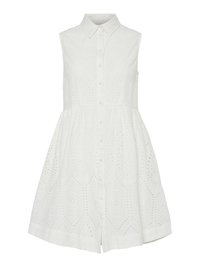 Rochie albă fără mâneci, cu guler, având un design brodat cu ochiuri, închidere frontală cu nasturi și o fustă evazată.
