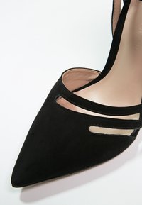 Talons Noirs River Island Taille 6 Femme - Occasion Mais En Bon état, Idéal Pour Sortir !