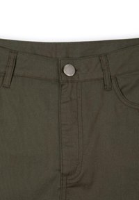 Chelsea Peers UTILITY - Šortky - khaki