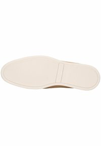 Schuhsohle mit einer strukturierten weißen Gummibasis und einem glatten zentralen Abschnitt; hellbrauner oberer Rand mit minimalen Designdetails.