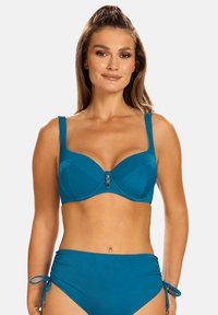 Turkusowy zestaw bikini z usztywnianym biustonoszem na fiszbinach, szerokimi ramiączkami i zapięciem z przodu, w połączeniu z wysokim stanem majtek z wiązaniami.