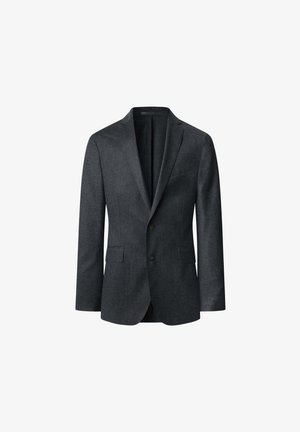 Blazer de lana gris oscuro con solapa muesca, dos botones y dos bolsillos frontales. Textura suave y corte ajustado. Sin patrones ni acentos visibles.