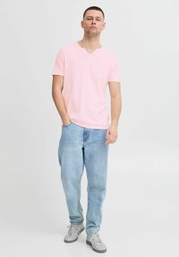 Blend BHAshton - T-shirt basic - chalk pink