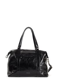 Černá kožená taška typu duffle s dvojitými rukojetí, přední kapsou na zip a odnímatelným ramenním popruhem. Hladká textura a minimální brandingové detaily.