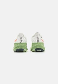 Altra EXPERIENCE - Scarpe da corsa su strada - white