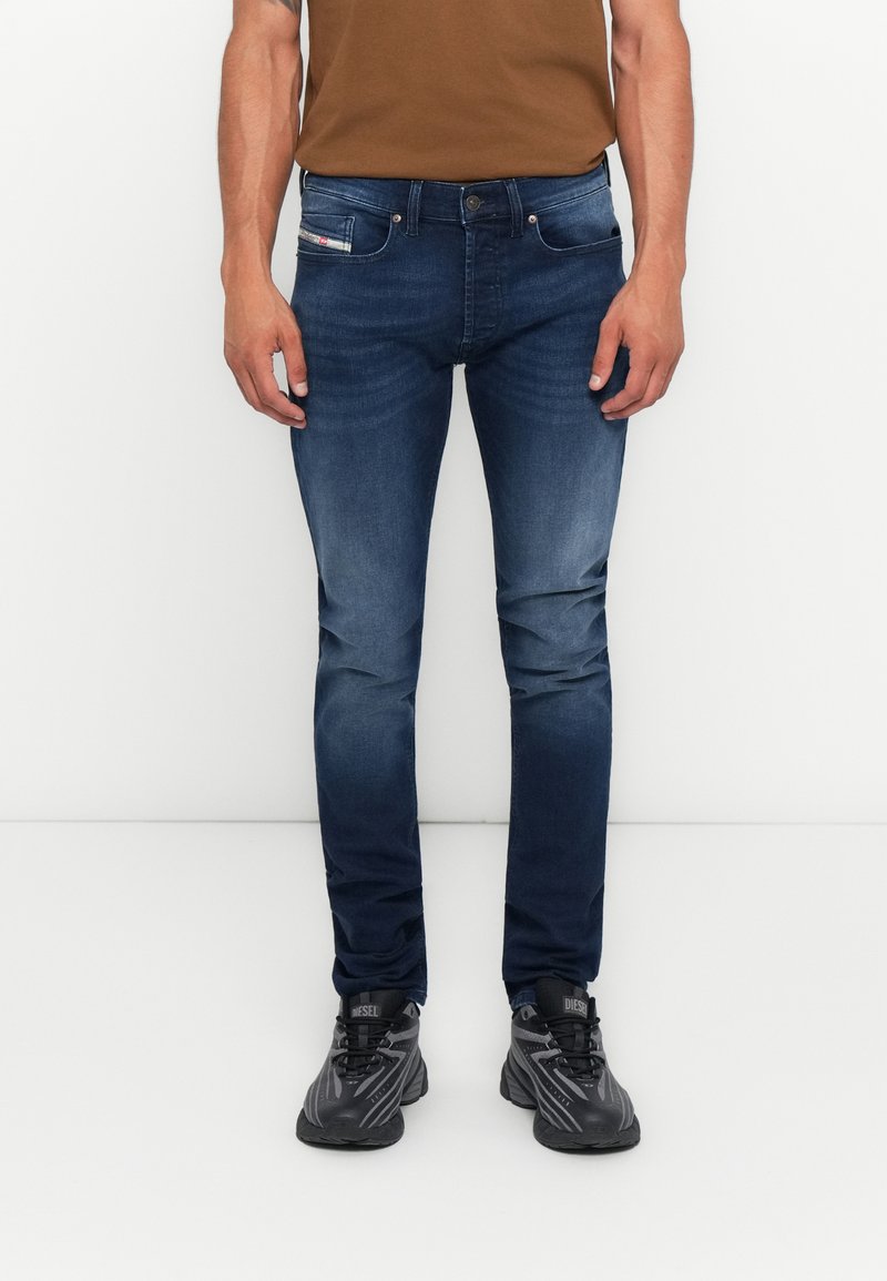 Diesel Slim fit jeans rood Diesel Slim fit jeans rood