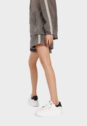 Sneakers basse - bianco nero
