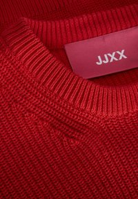 JJXX MILA TWIST CREW NECK NOOS - Strikkegenser - fiery red