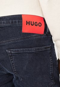 Skinny Fit Regular Pants huk5312