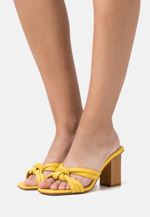 SHEKUDO SIMONE ROPE MULE - Sabots - yellow