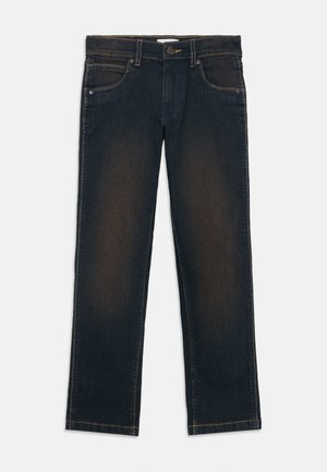 Jeans in denim blu scuro con taglio dritto, cinque tasche, cuciture gialle a contrasto e chiusura con bottone in vita.