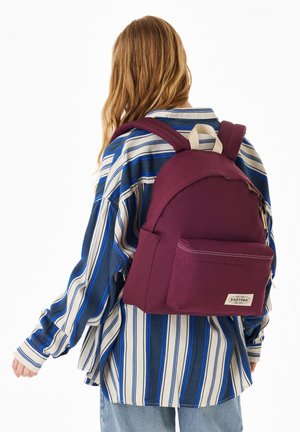 Eastpak, SAC À DOS EASTPAK DAY PAK'R SPARK BLACK UNISEX - Mochila - mono block burgundy