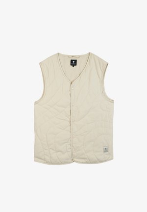 Gilet trapuntato beige, con scollatura a V, chiusura con bottoni e patch con logo sull'orlo. Tessuto liscio con un sottile motivo di cucitura a spirale.