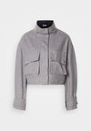 JARDIA - Viegla jaka - light pastel grey