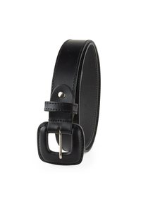 Cinturón de cuero negro con un acabado suave, hebilla rectangular y herrajes plateados. Cuenta con costuras a tono y un diseño resistente.