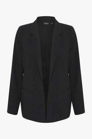 Blazer noir au design ajusté, avec des revers crantés et deux poches avant ; fabriqué à partir d'un tissu lisse avec une coupe structurée.