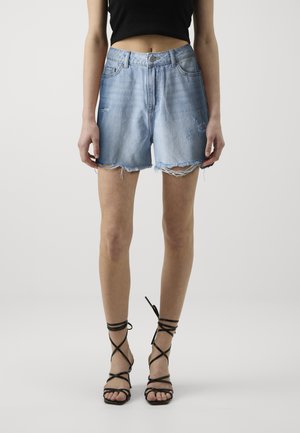 Pieces PCSUMMER DEST - Jeans Shorts - light blue