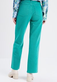 Cache Cache MIT HOHER TAILLE - Jeansy Dzwony