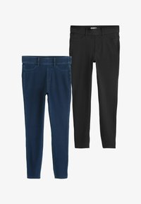 Nevybrané, black rinse blue