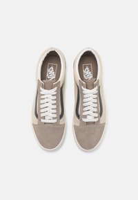 Vans OLD SKOOL UNISEX - Tenisice - earth tones/moon rock