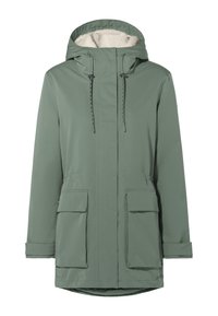 Parka impermeabile verde con cappuccio, dotata di una morbida fodera interna, due tasche frontali e cordini regolabili sul collo.