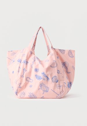Różowa wielokrotnego użytku torba na ramię z niebieskimi liniowymi rysunkami sowy, kraba, muszli, koktajlu, parasola i plastrów owoców.
