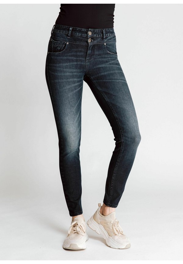 KELA - Jeans Slim Fit