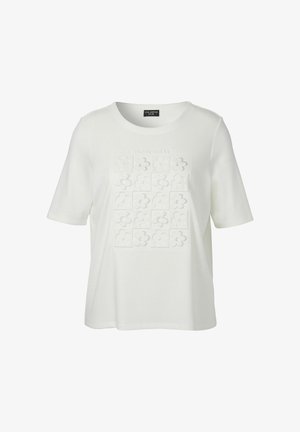 Weißes T-Shirt mit kurzen Ärmeln, rundem Ausschnitt und geprägtem Blumenmuster, das vorne in einem 4x4-Raster angeordnet ist.