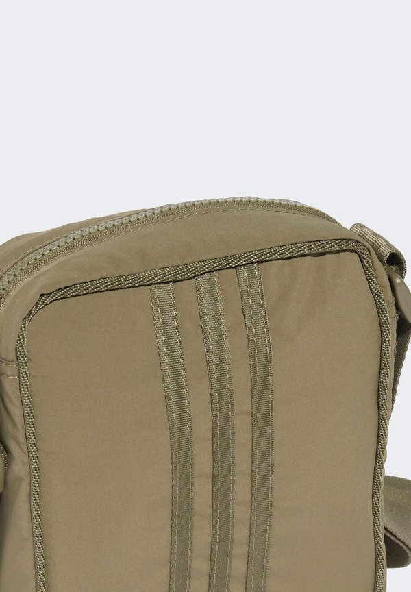 Cross body bag - olive strata3