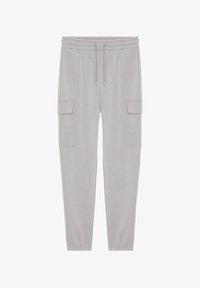 Vybráno, grey plain