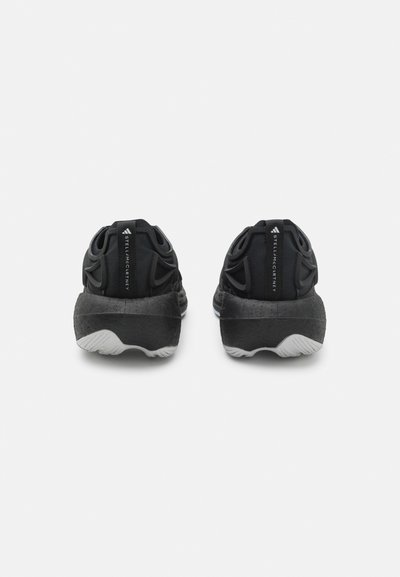 adidas by Stella McCartney ULTRABOOST SPEED - Katujuoksukengät - core black cloud white